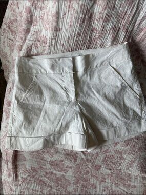 bebe White High-Waist Casual Cotton-Blend Shorts